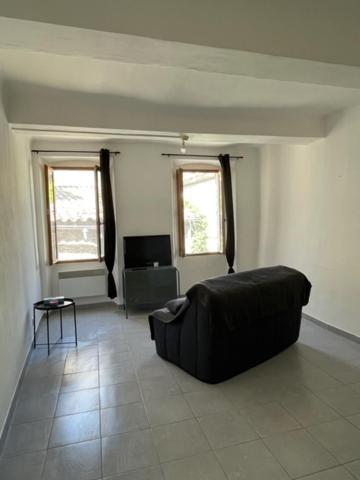 Joli Appartement Au Coeur Du Village Lorgues Exterior photo